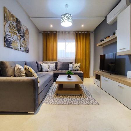 Superbe Appartement bien équipé au centre de la ville d'Uchda  Exterior foto